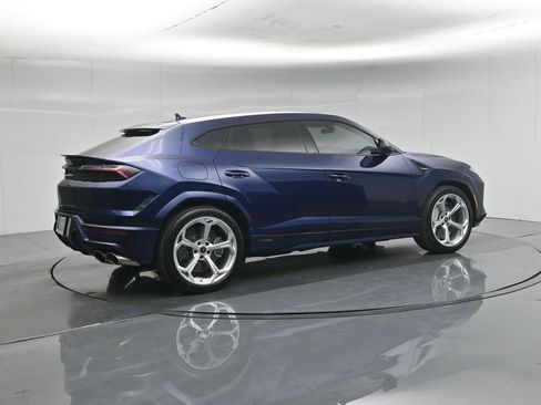 Used 2026 Lamborghini Urus SE AWD/4WD image 29