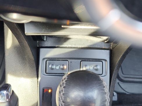 Used 2017 Acura ILX w/ Premium & A-SPEC Package image 25