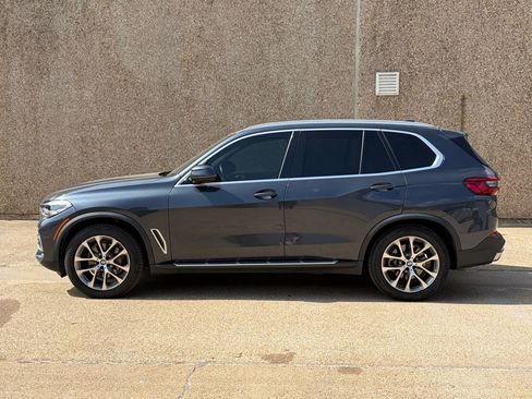 Used 2019 BMW X5 xDrive40i w/ Convenience Package image 3