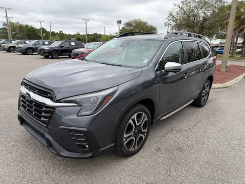 Used 2023 Subaru Ascent Limited w/ Technology Package AWD/4WD image 13