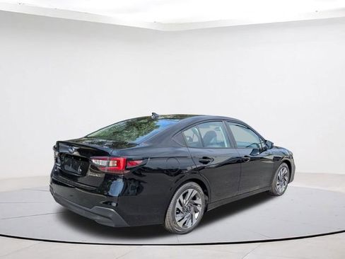 Used 2025 Subaru Legacy Limited image 5