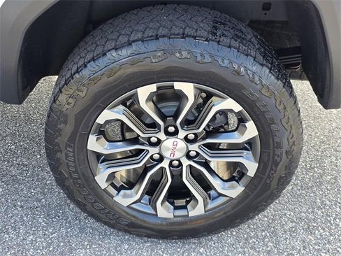 Used 2023 GMC Canyon Denali image 48