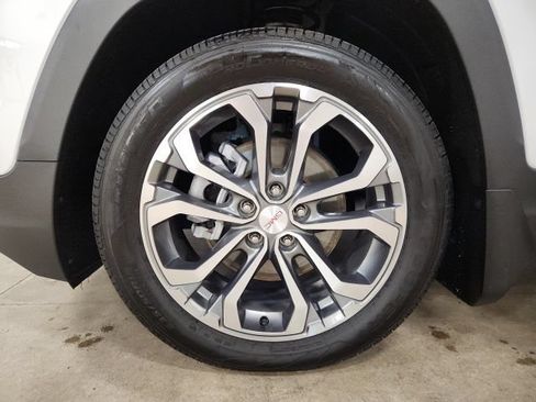 Used 2020 GMC Terrain SLT w/ Preferred Package AWD/4WD image 11