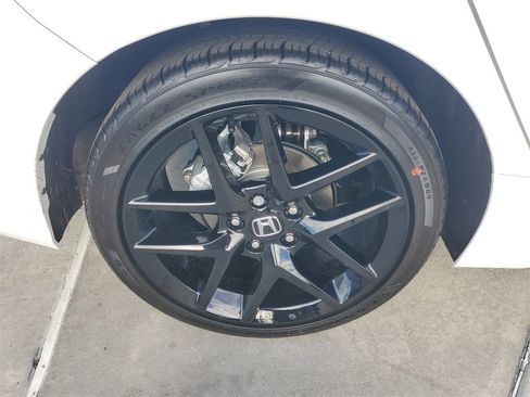 Certified 2026 Honda Civic Sport image 6