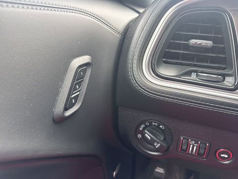 Used 2021 Dodge Challenger GT w/ Plus Package image 12