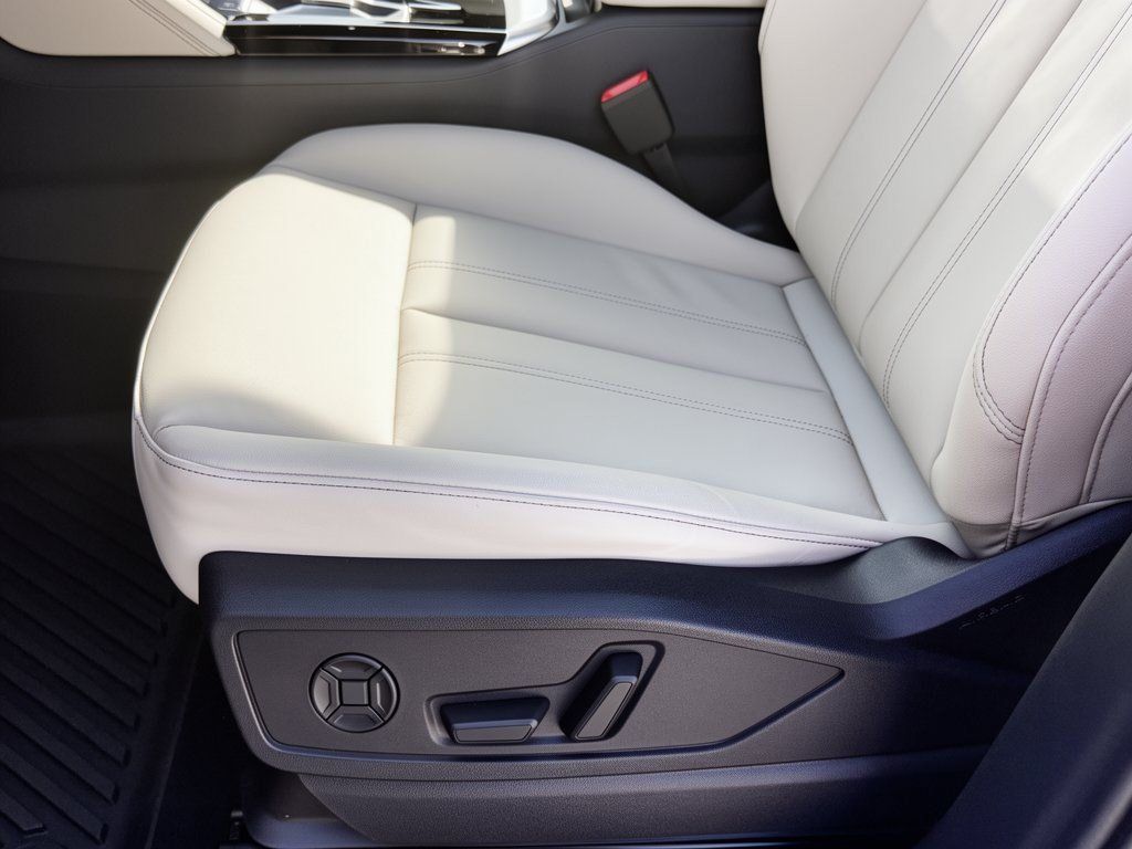 New 2026 Audi Q5 2.0T AWD/4WD image 16