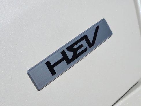 Used 2024 Kia Sorento SX Prestige w/ Panoramic Sunroof Package image 12