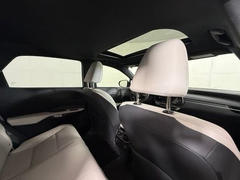 Used 2023 Lexus RX 350 Premium w/ Accessory Package FWD image 31