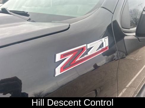 Used 2022 Chevrolet Silverado 1500 LT Trail Boss w/ LT Trail Boss Premium Package image 43