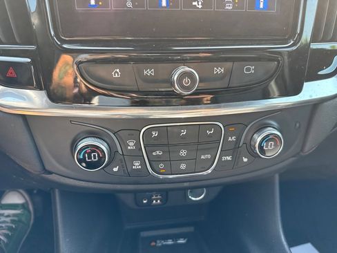 Used 2023 Chevrolet Traverse RS w/ LPO, Floor Liner Package AWD/4WD image 17