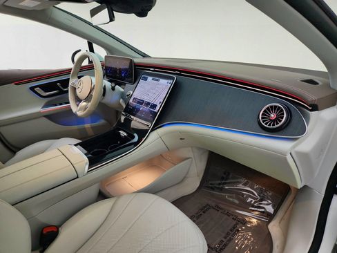 Certified 2023 Mercedes-Benz EQE 350+ 4MATIC Sedan image 28