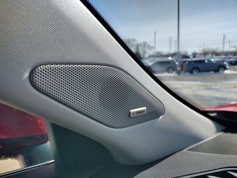 New 2026 Mitsubishi Outlander SE image 19