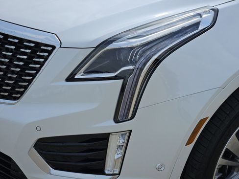 New 2026 Cadillac XT5 Premium Luxury w/ Driver Assist Package FWD image 5