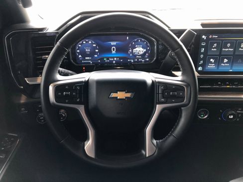 Certified 2024 Chevrolet Silverado 1500 LT image 14