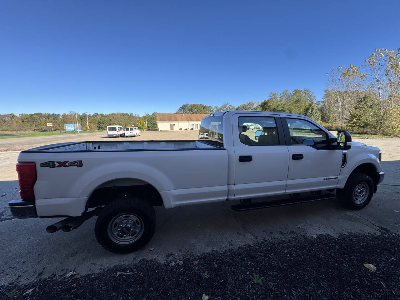 Used 2019 Ford F350 XL w/ Power Equipment Group AWD/4WD image 9