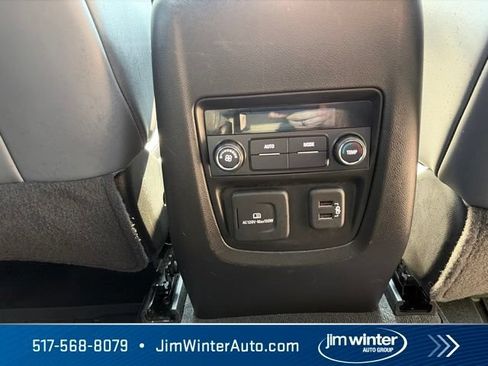 Certified 2023 Buick Enclave Essence w/ Experience Buick Package AWD/4WD image 17