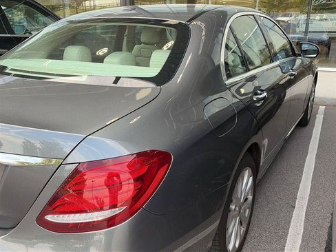 Certified 2019 Mercedes-Benz E 300 image 7