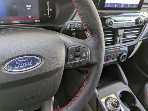 New 2025 Ford Escape ST-Line w/ Equipment Group 301A image 20