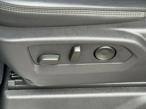 Used 2025 Chevrolet Silverado 1500 High Country image 29