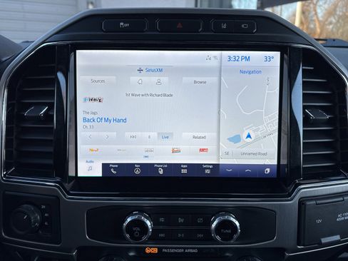 Certified 2022 Ford F250 Platinum image 5