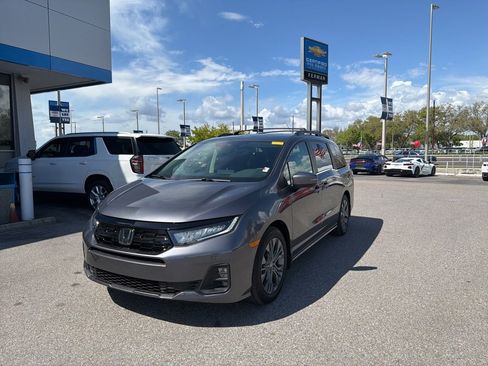 Used 2026 Honda Odyssey Touring image 20