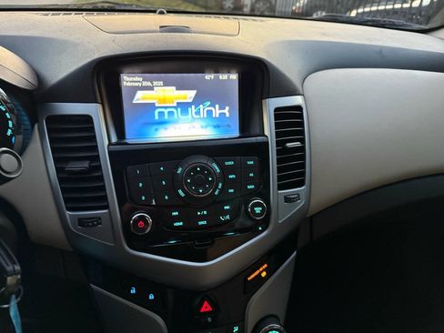 Used 2014 Chevrolet Cruze Diesel image 36
