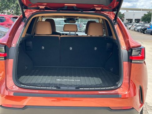 Used 2024 Lexus NX 250 FWD w/ Cold Area Package image 13