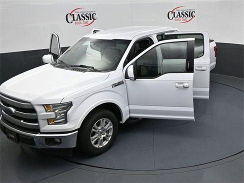 Used 2017 Ford F150 Lariat w/ Equipment Group 501A Mid image 18