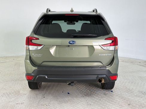 Used 2021 Subaru Forester Premium w/ Popular Package #1 AWD/4WD image 10