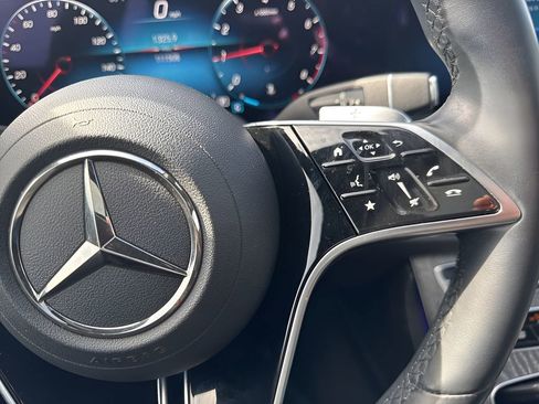 Used 2021 Mercedes-Benz E 350 4MATIC Sedan image 16