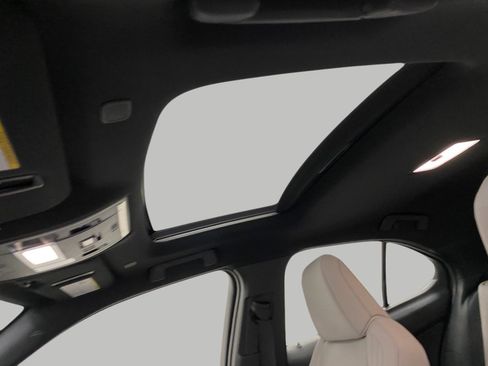 Certified 2025 Lexus UX 300h AWD w/ Accessory Package (Z1) image 30