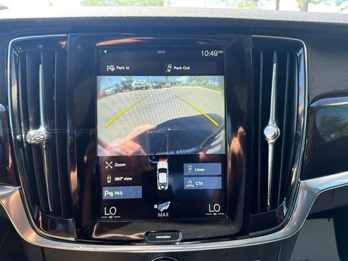 Used 2018 Volvo S90 T5 Momentum w/ Convenience Package FWD image 29