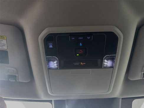 Used 2022 Toyota Tundra SR5 RWD image 29