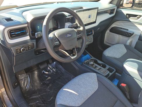 New 2026 Ford Maverick XLT w/ XLT Luxury Package image 8