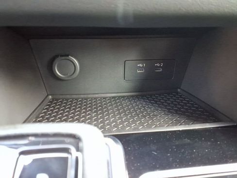 New 2026 Nissan Pathfinder SV image 13