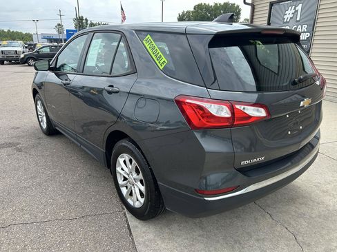 Used 2018 Chevrolet Equinox LS FWD image 7