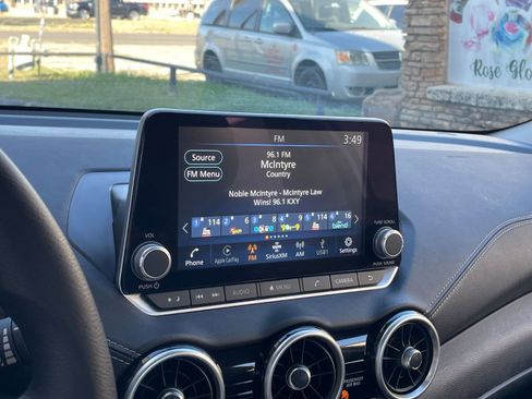 Used 2025 Nissan Sentra SV image 20