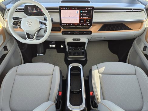 New 2025 Volkswagen ID. Buzz Pro S Plus image 20