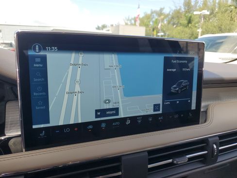 Certified 2024 Lincoln Corsair FWD image 21