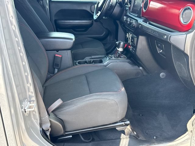 Used 2019 Jeep Wrangler Unlimited Rubicon AWD/4WD image 13