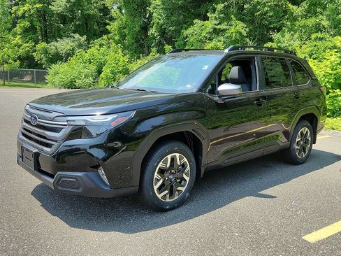 New 2026 Subaru Forester Premium AWD/4WD image 2