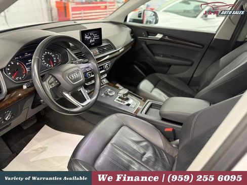 Used 2019 Audi Q5 2.0T Premium AWD/4WD image 16