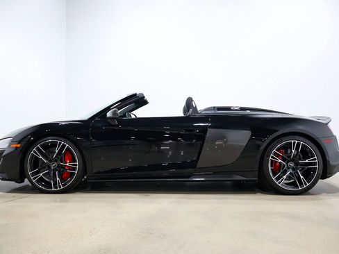 Used 2022 Audi R8 V10 performance image 17