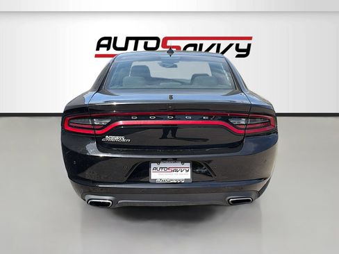 Used 2023 Dodge Charger SXT RWD image 6