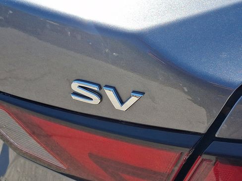 Used 2023 Nissan Sentra SV FWD image 16