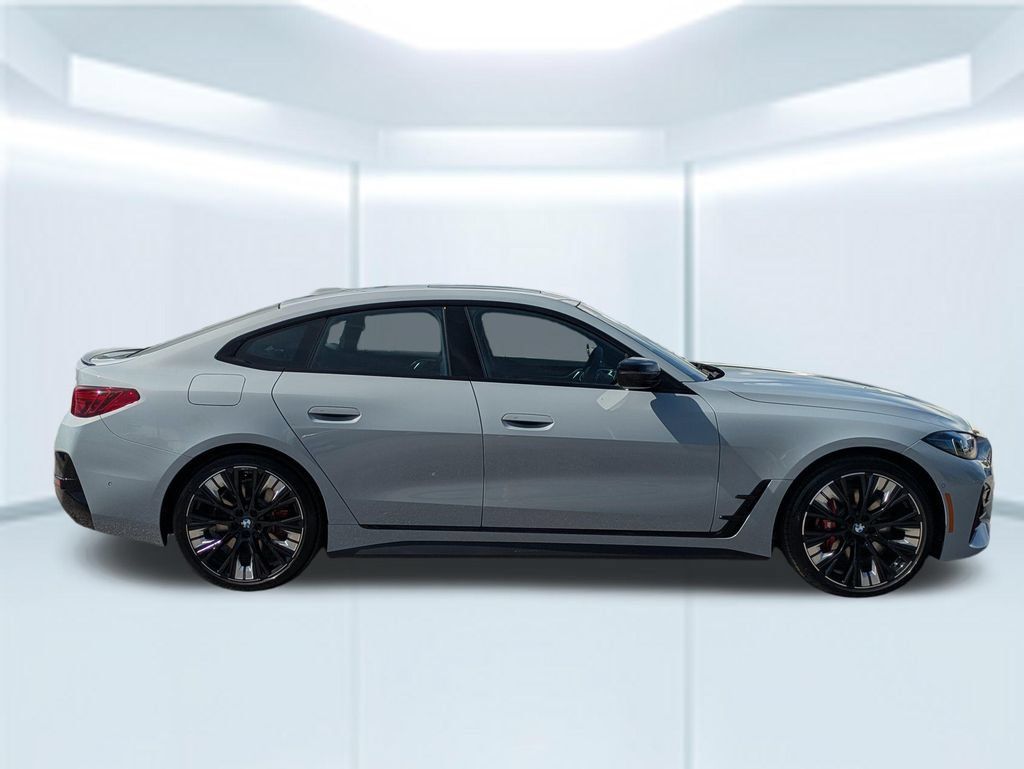 New 2026 BMW 430i w/ M Sport Package RWD image 6