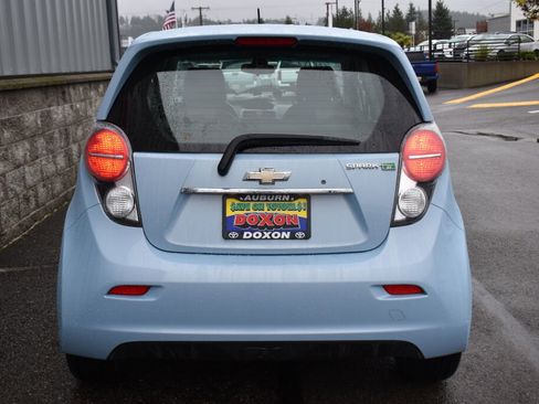 Used 2016 Chevrolet Spark LT image 6