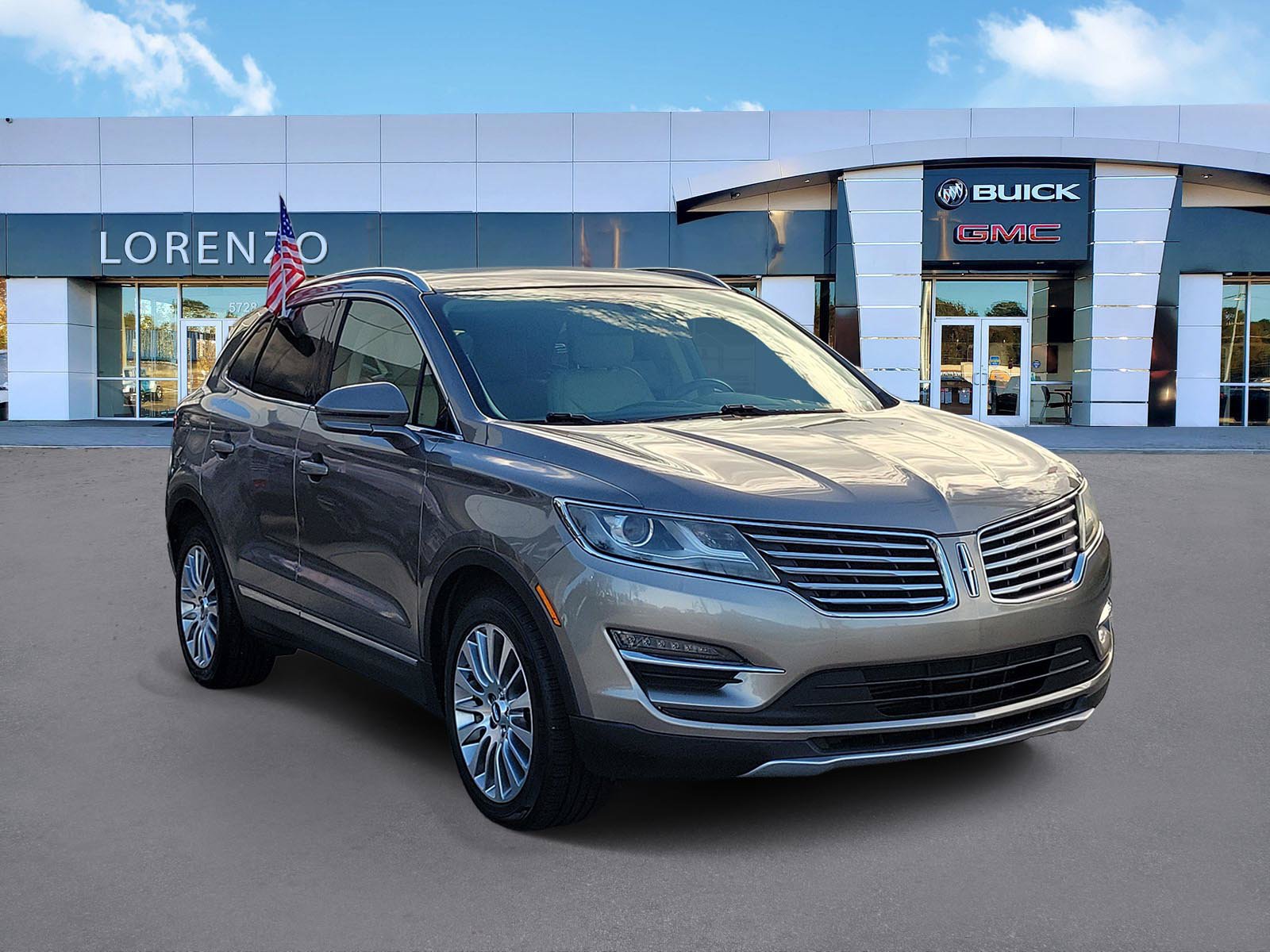 Used 2017 Lincoln MKC Reserve FWD image 3