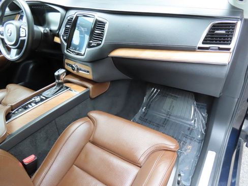 Used 2019 Volvo XC90 T6 Inscription AWD/4WD image 22