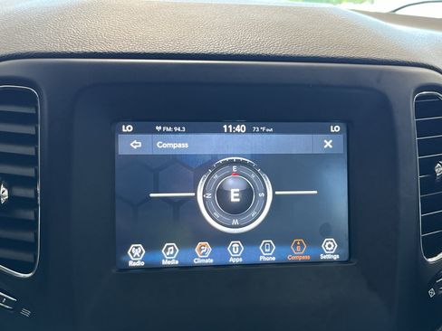 Used 2019 Jeep Compass Latitude FWD image 21